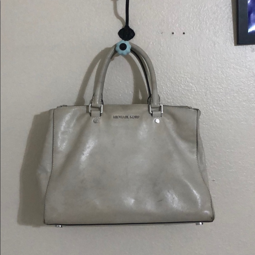 Michael Kors white leather purse